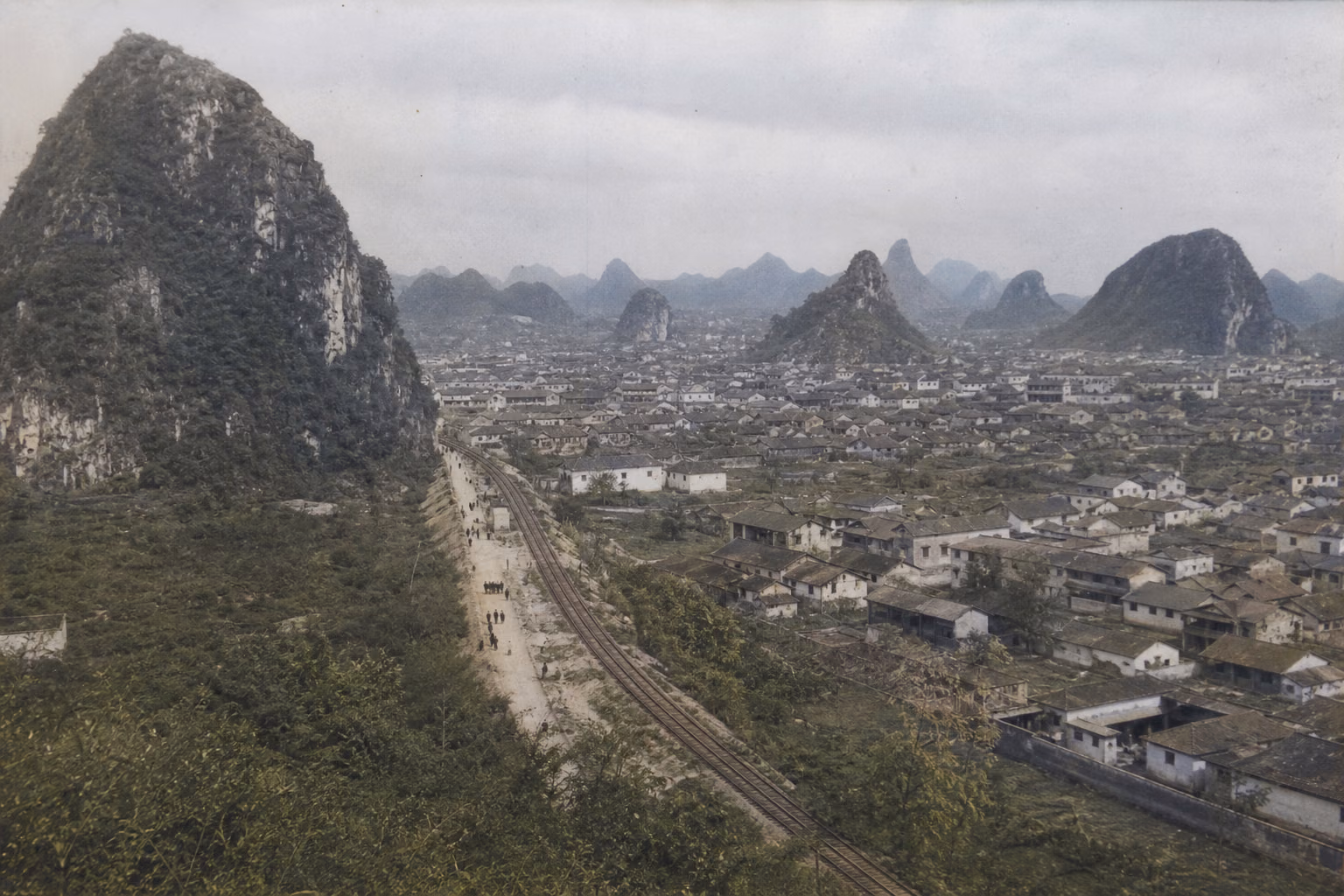场景示意图,AI 生成,非历史照片